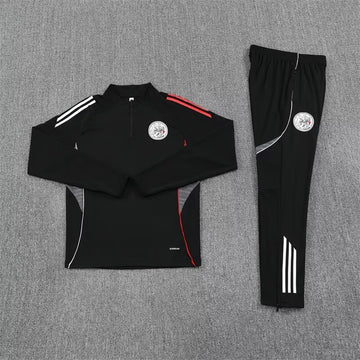 Ajax Trainingspak 25/26
