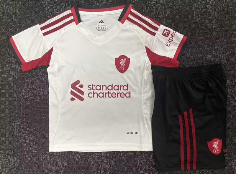 Liverpool Kids Uitsetje 25/26