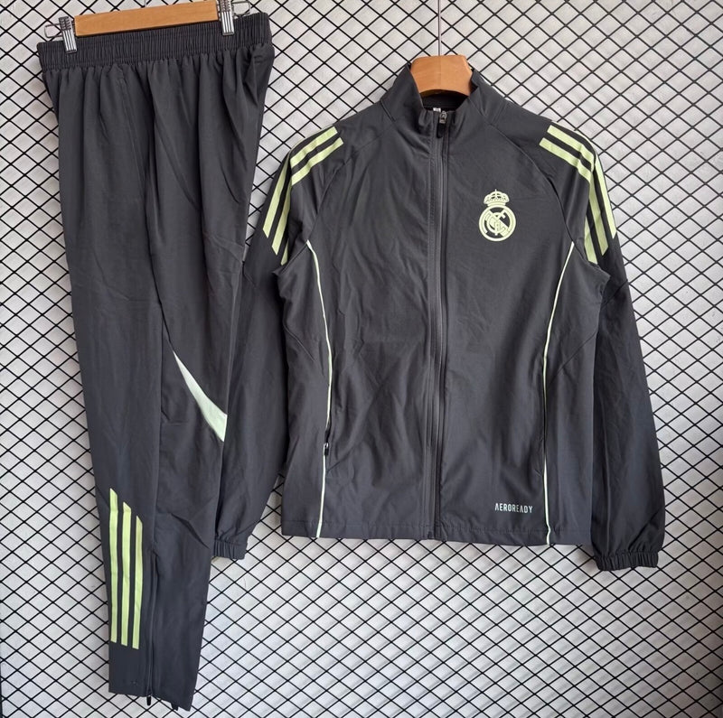Real Madrid Windbreaker Pak 25/26